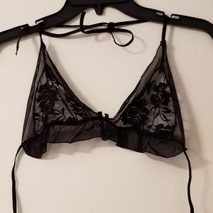 NWOT 2 piece bra and g-string garter set